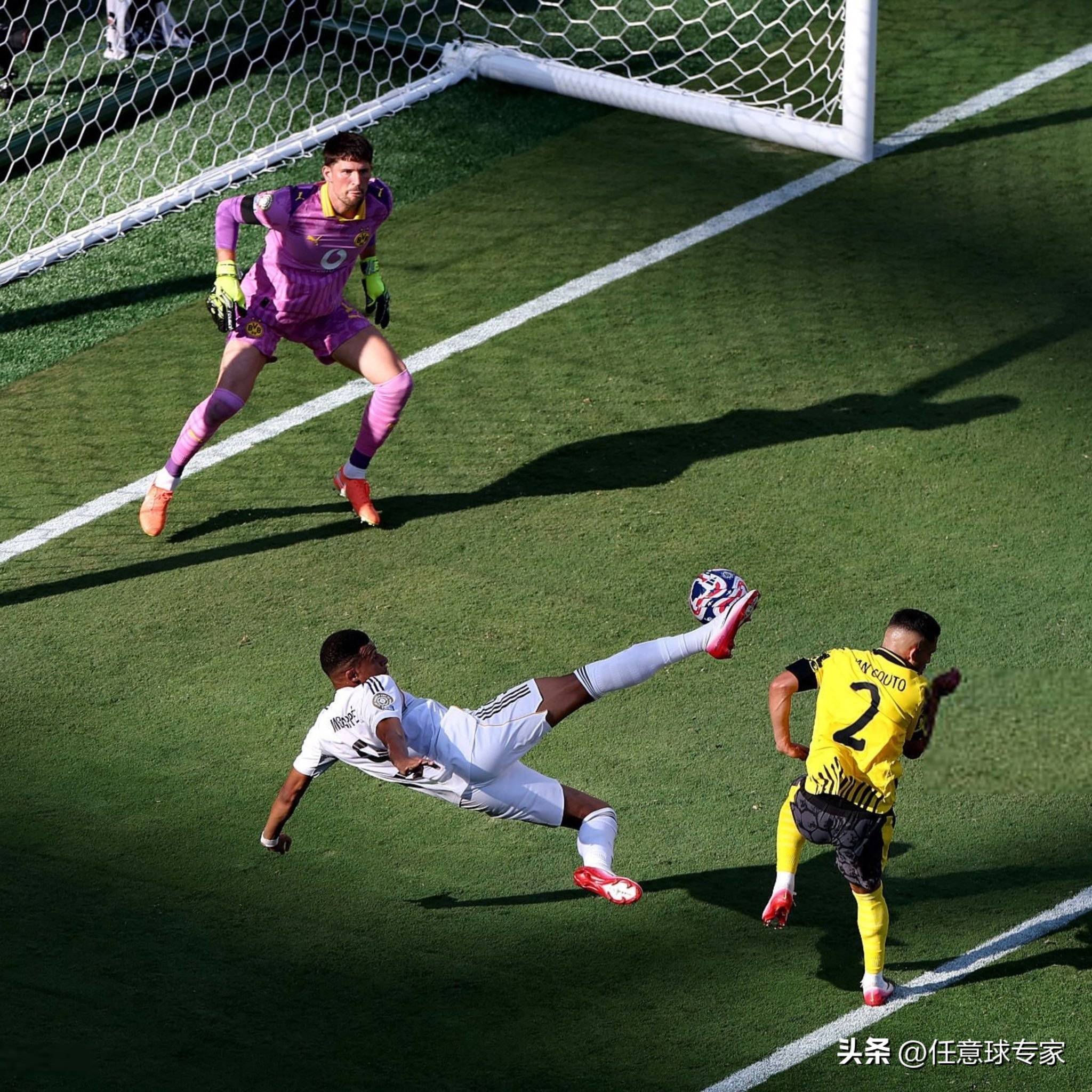 神仙对局!足球比赛过程堪比大片的简单介绍 神仙对局!足球比赛过程堪比大片的简单介绍