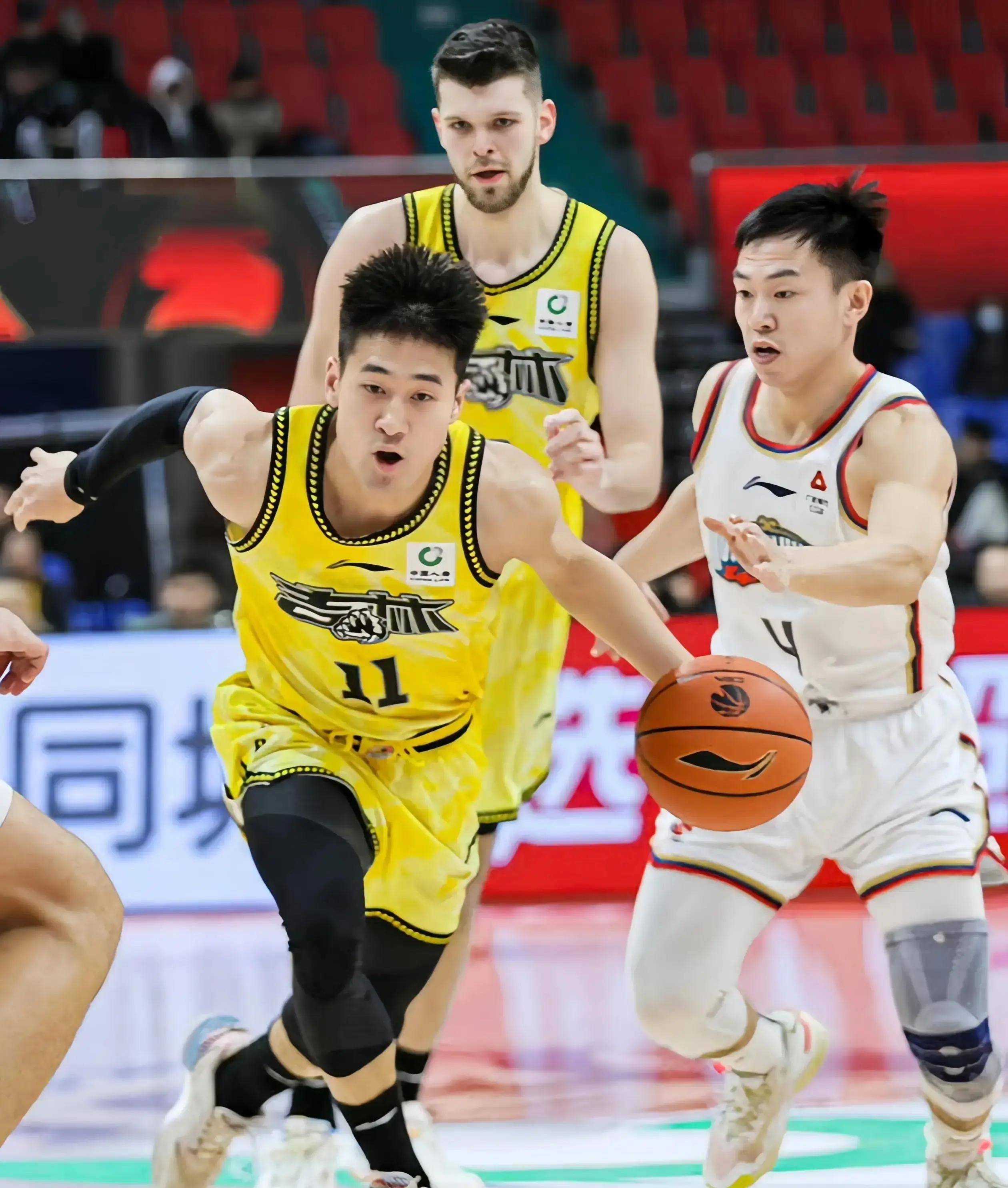 史诗对决!CBA上演极限翻盘的简单介绍 史诗对决!CBA上演极限翻盘的简单介绍