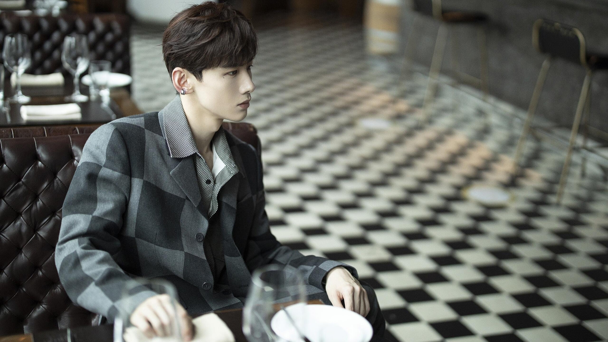 团队之光与南美狂想曲，罗德里里程碑之夜，巴拉圭五球横扫书写霸气