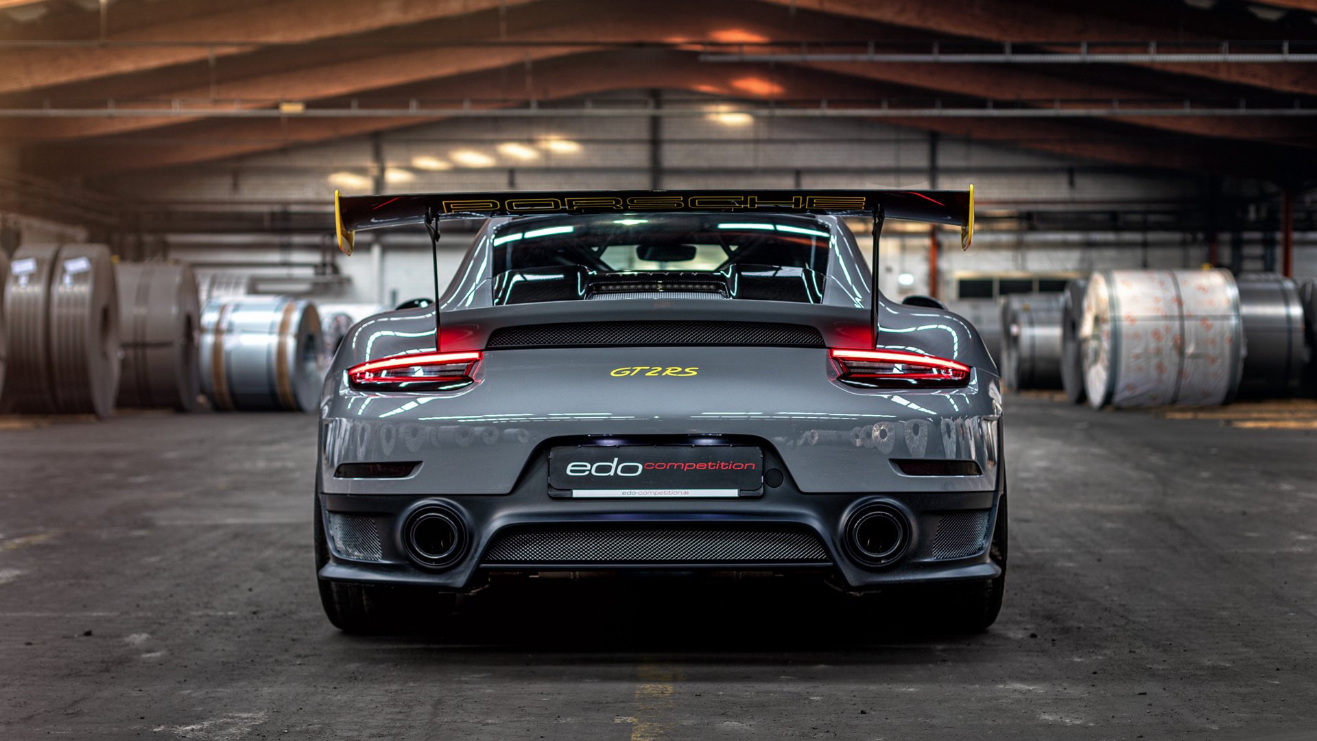 开云体育中国-欧战启示录，马丁内利破茧成蝶的巨星之光，与黄潜绞杀曼联的战术铁幕